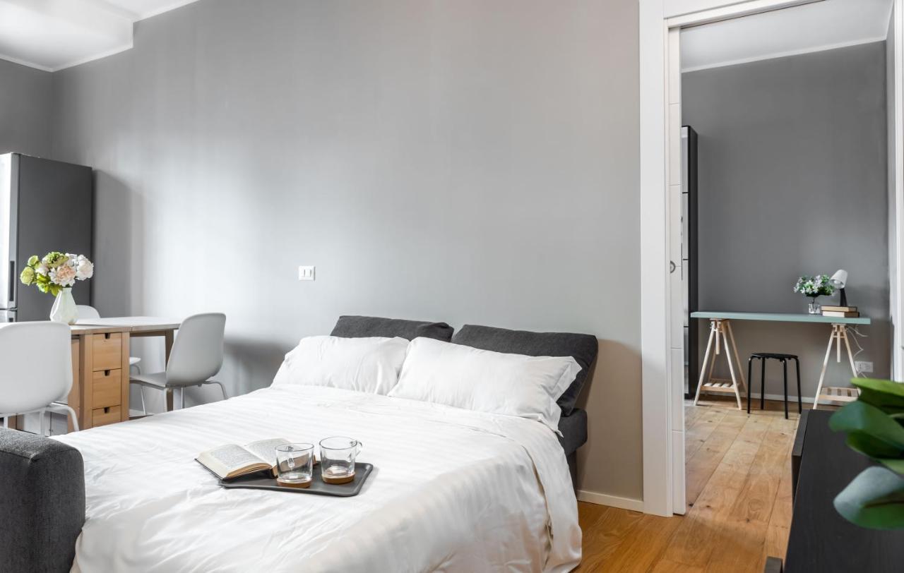Joivy Charming Flat With Desk Appartement Milaan Buitenkant foto