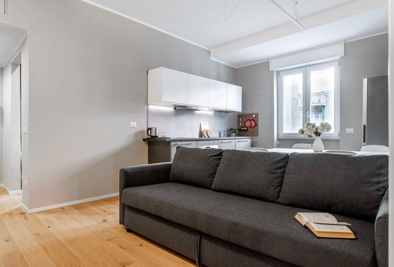 Joivy Charming Flat With Desk Appartement Milaan Buitenkant foto