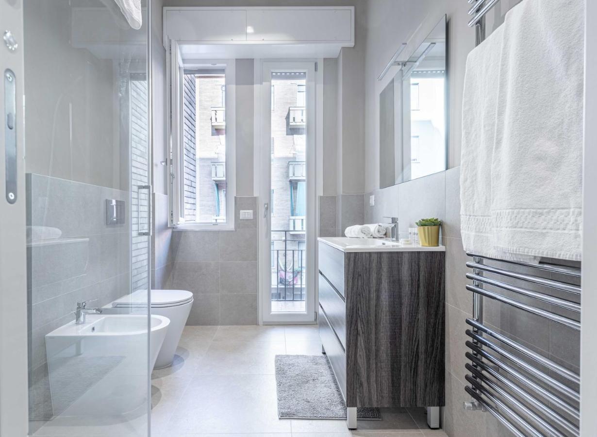 Joivy Charming Flat With Desk Appartement Milaan Buitenkant foto