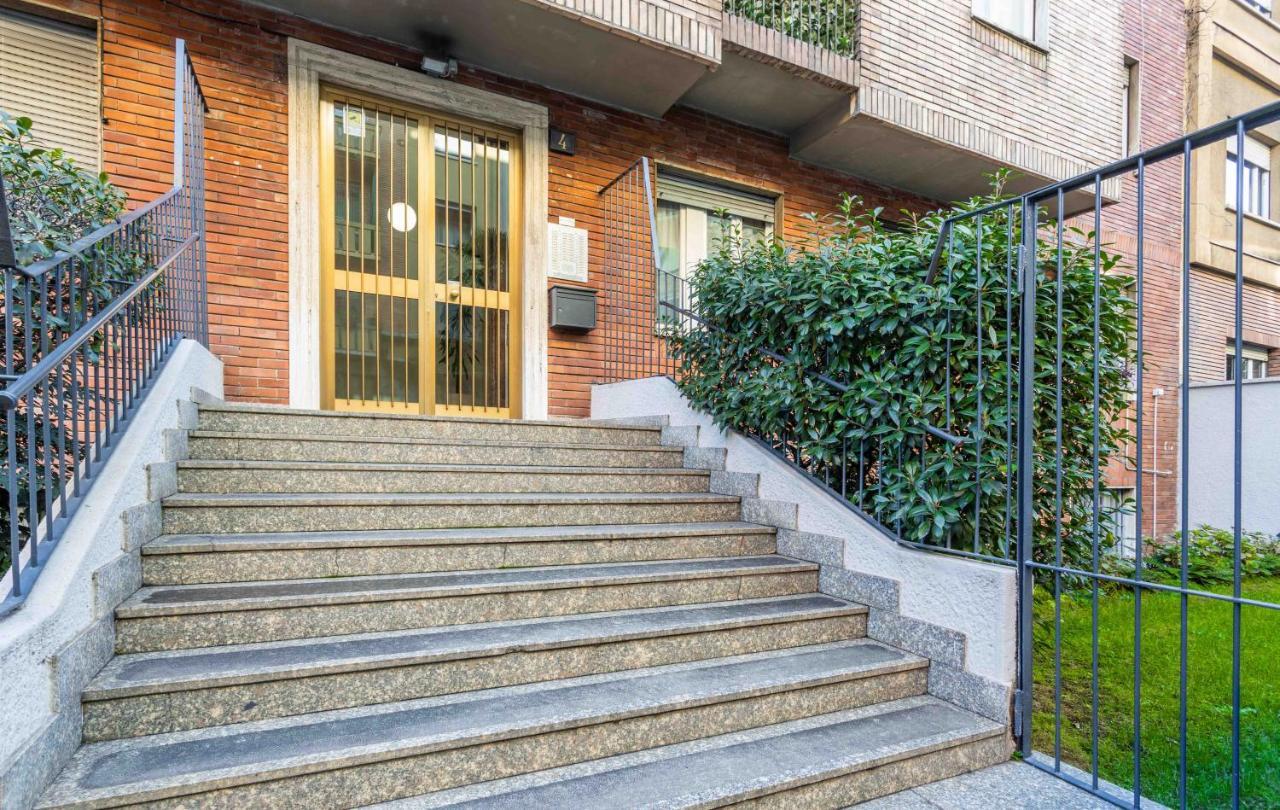 Joivy Charming Flat With Desk Appartement Milaan Buitenkant foto
